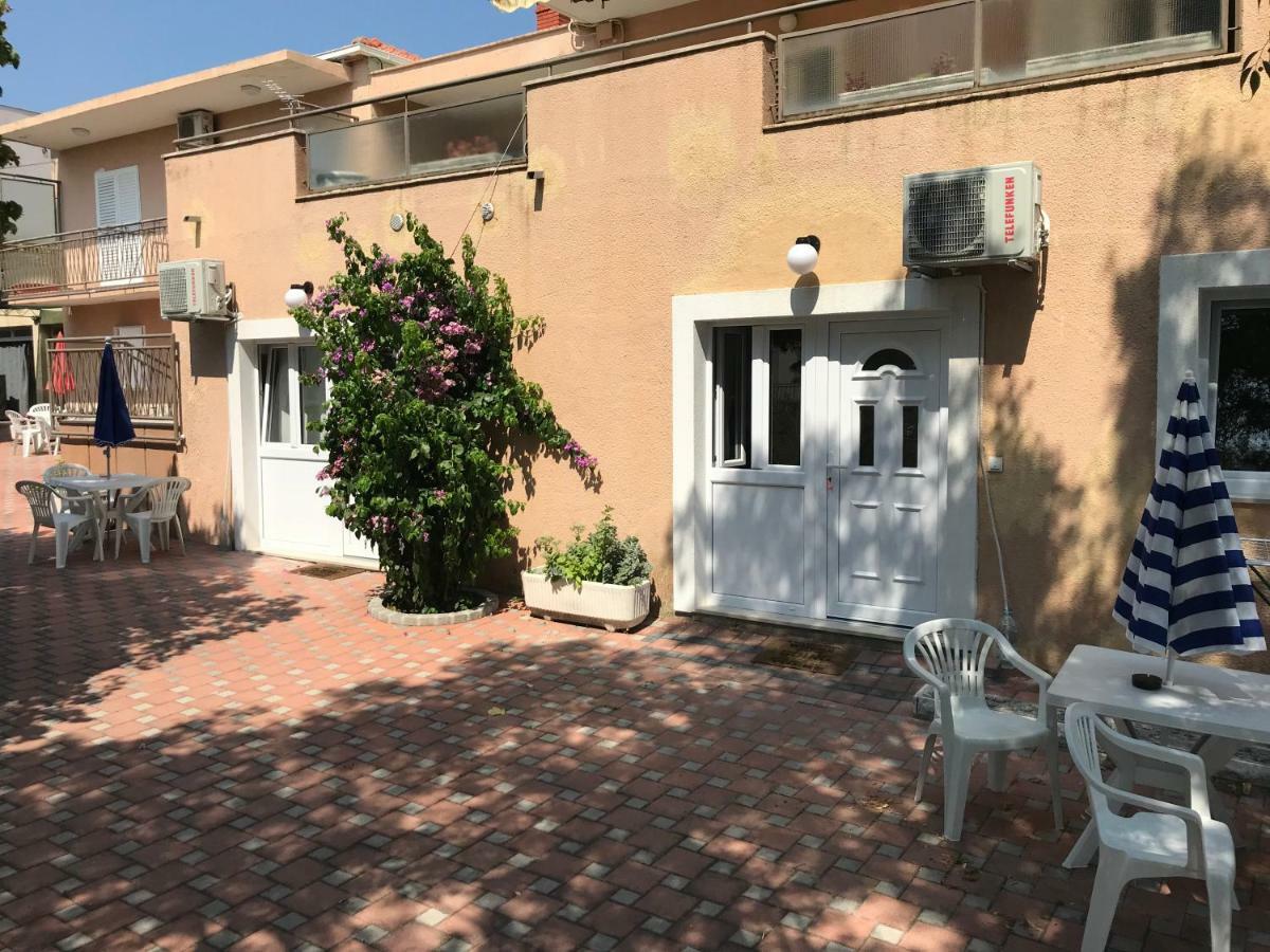 Apartment Neyra 2 Split Exterior photo